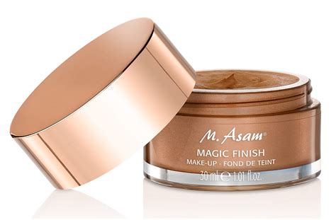 Expert Tips for Long-Lasting Makeup with M Asam Magic Finish Mousse Foundation